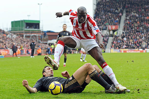 联和纽卡斯 联和纽卡斯