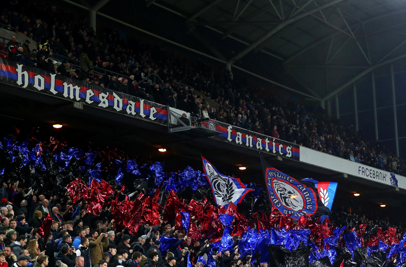 这个差距反 这个差距反